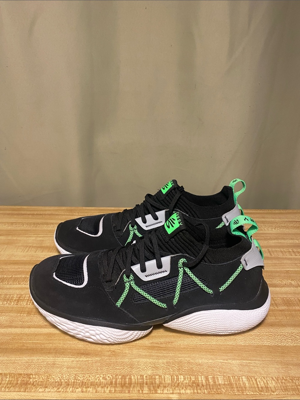 Under Armour Curry Flow Cozy Colorway Pre-Release (Sample) M 9-10/W 10.5